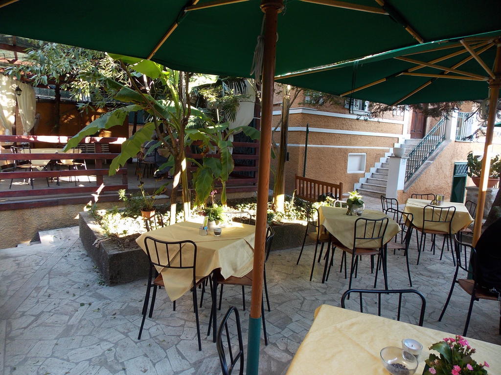 مبيت وإفطار روما Domus Citta Giardino المظهر الخارجي الصورة