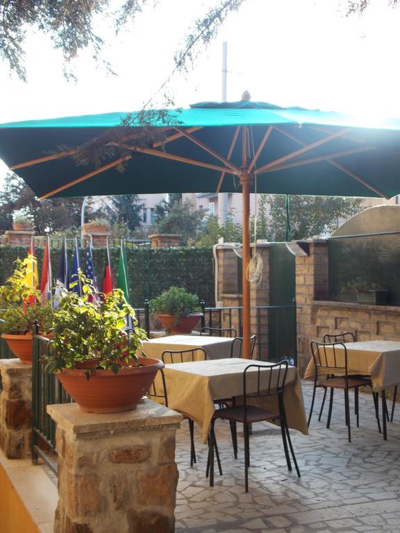 مبيت وإفطار روما Domus Citta Giardino المظهر الخارجي الصورة